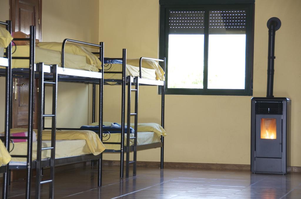Albergue Los Blasones Sarria Szoba fotó