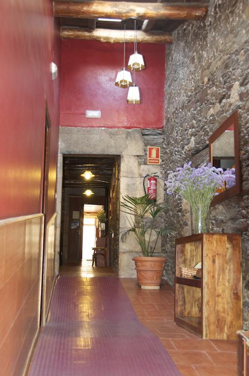 Albergue Los Blasones Sarria Kültér fotó
