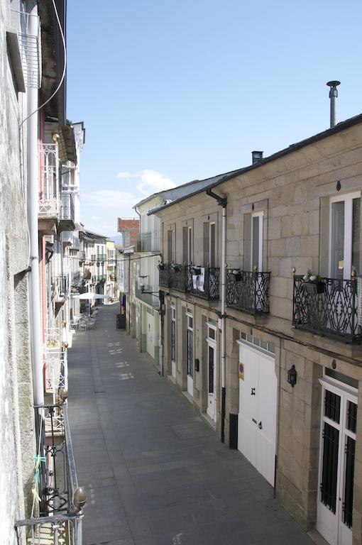 Albergue Los Blasones Sarria Kültér fotó